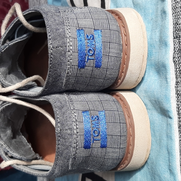 Boys Toms Oxfords - Picture 3 of 6